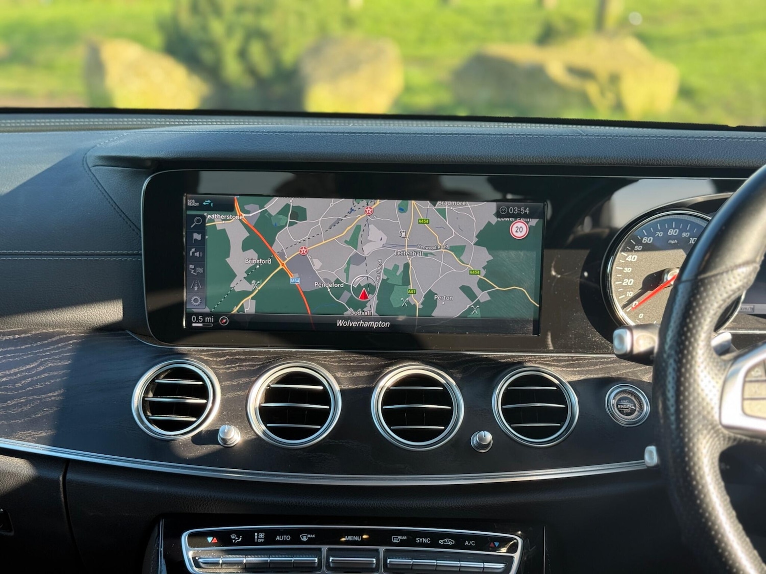 Used Mercedes-Benz E Class 2017 for sale - 77940105: Photo 34