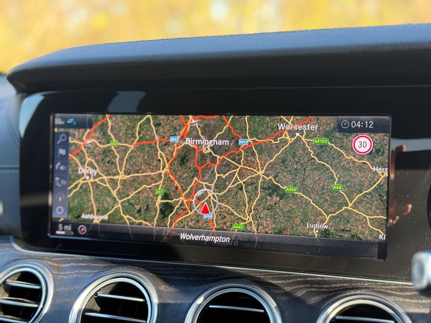 Used Mercedes-Benz E Class 2017 for sale - 77940105: Photo 35