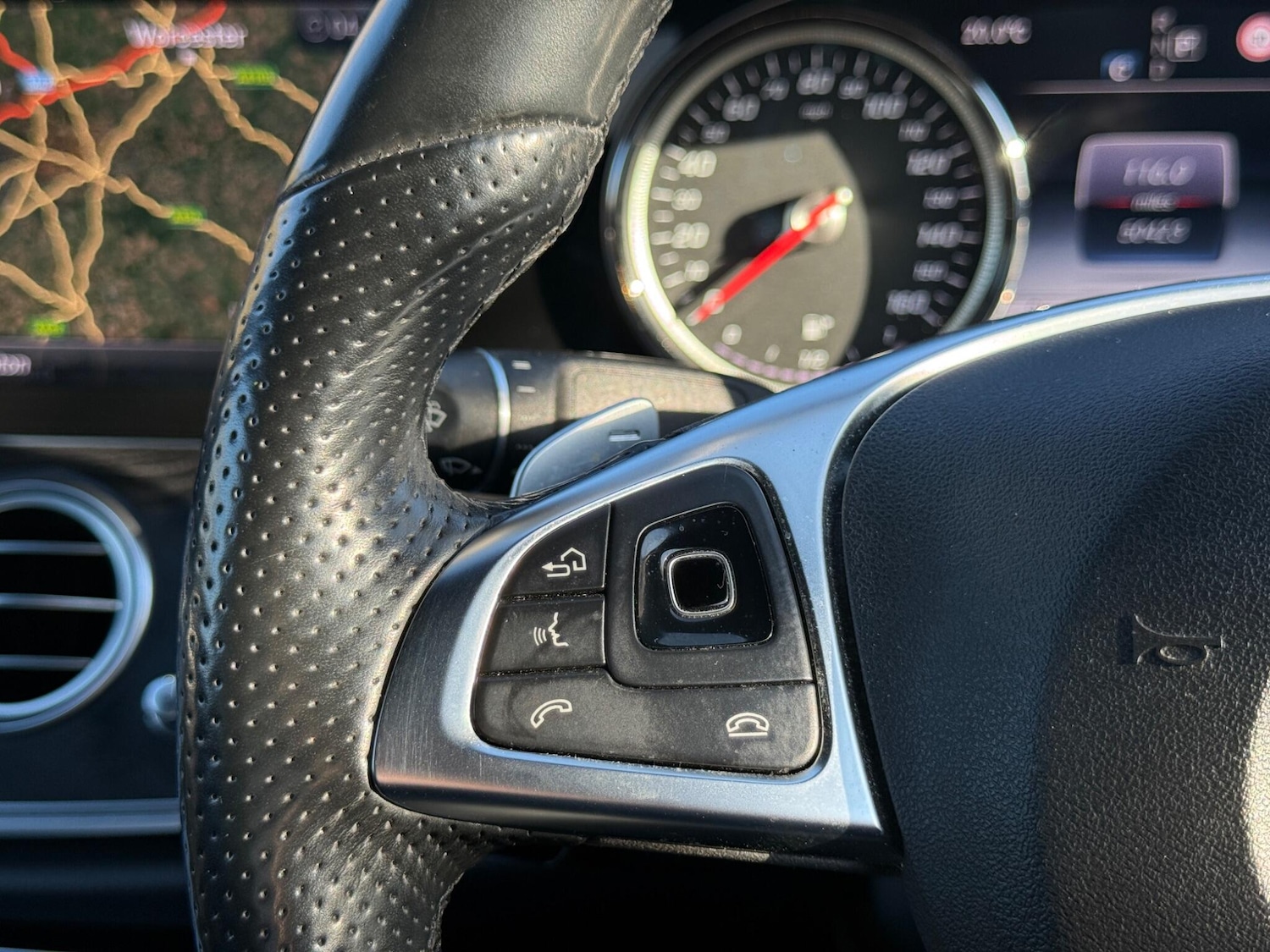 Used Mercedes-Benz E Class 2017 for sale - 77940105: Photo 38