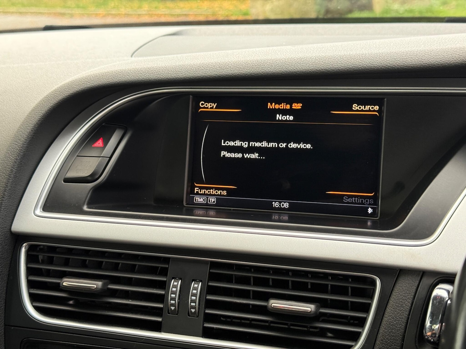 Used Audi A4 2015 for sale - 75741399: Photo 31