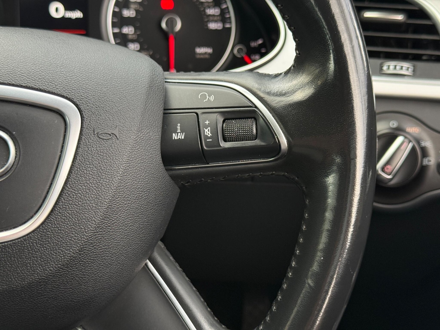 Used Audi A4 2015 for sale - 75741399: Photo 35