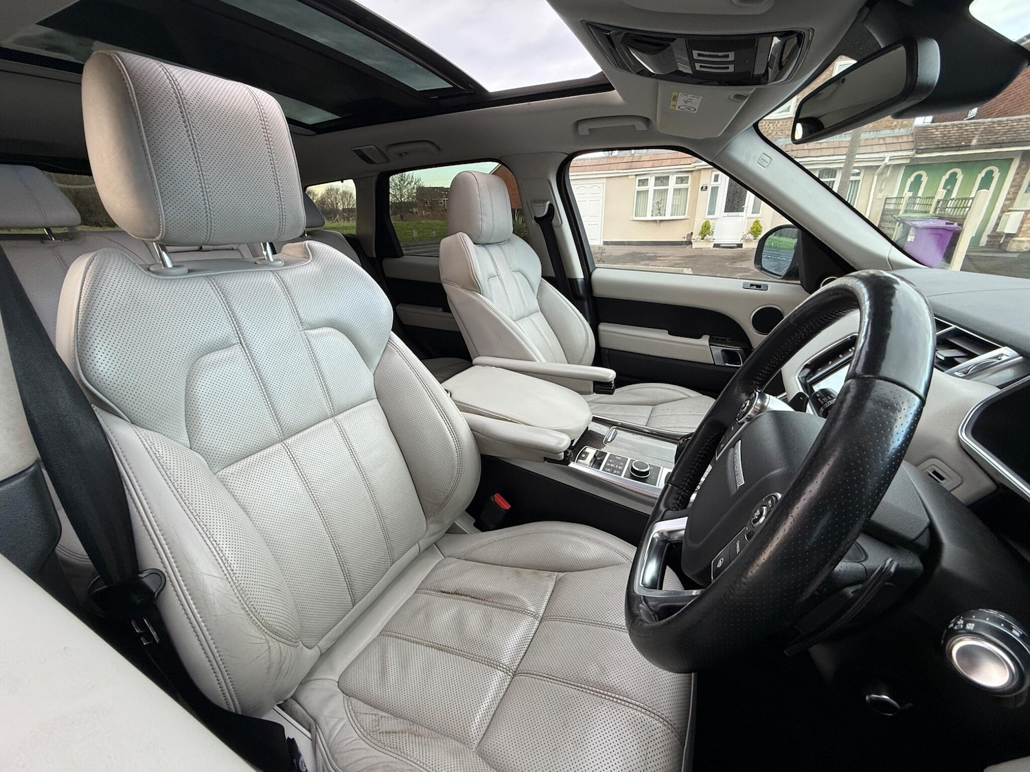 Used Land Rover Range Rover Sport 2014 for sale - 77359278: Photo 2