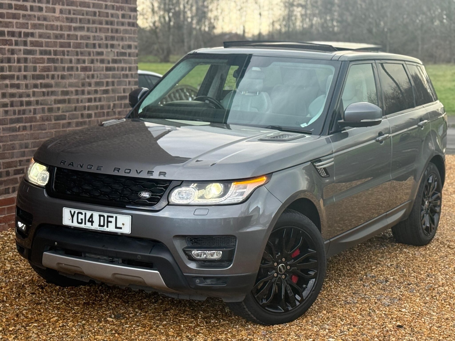 Used Land Rover Range Rover Sport 2014 for sale - 77359278: Photo 4
