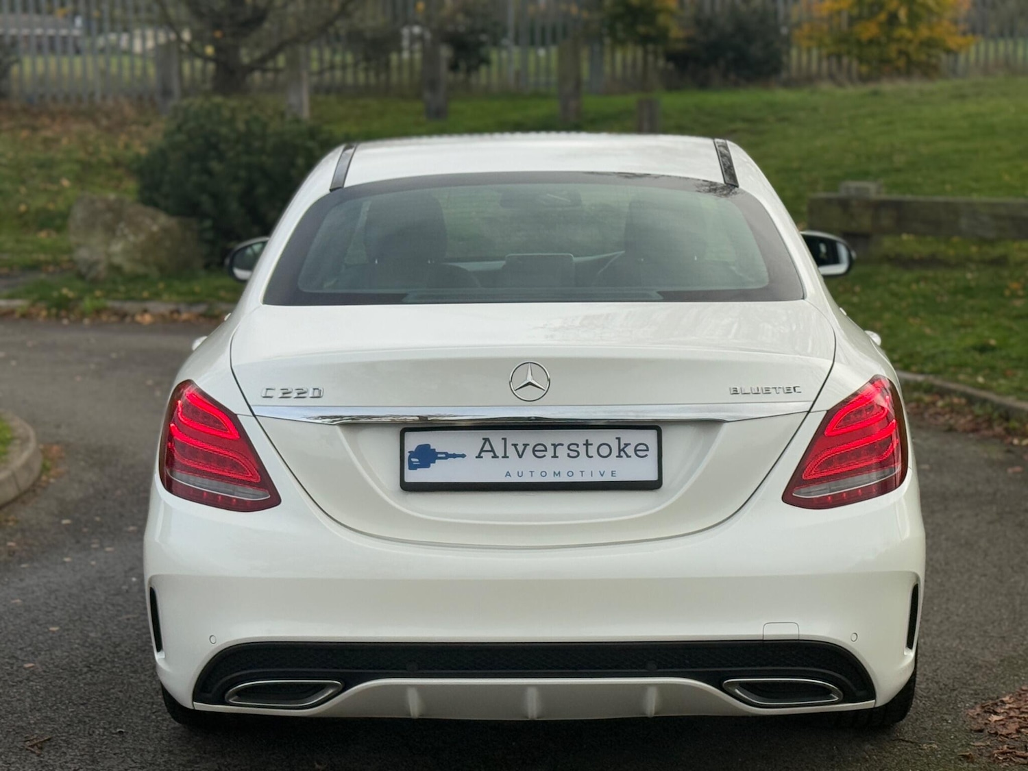 Used Mercedes-Benz C Class 2014 for sale - 76996477: Photo 12