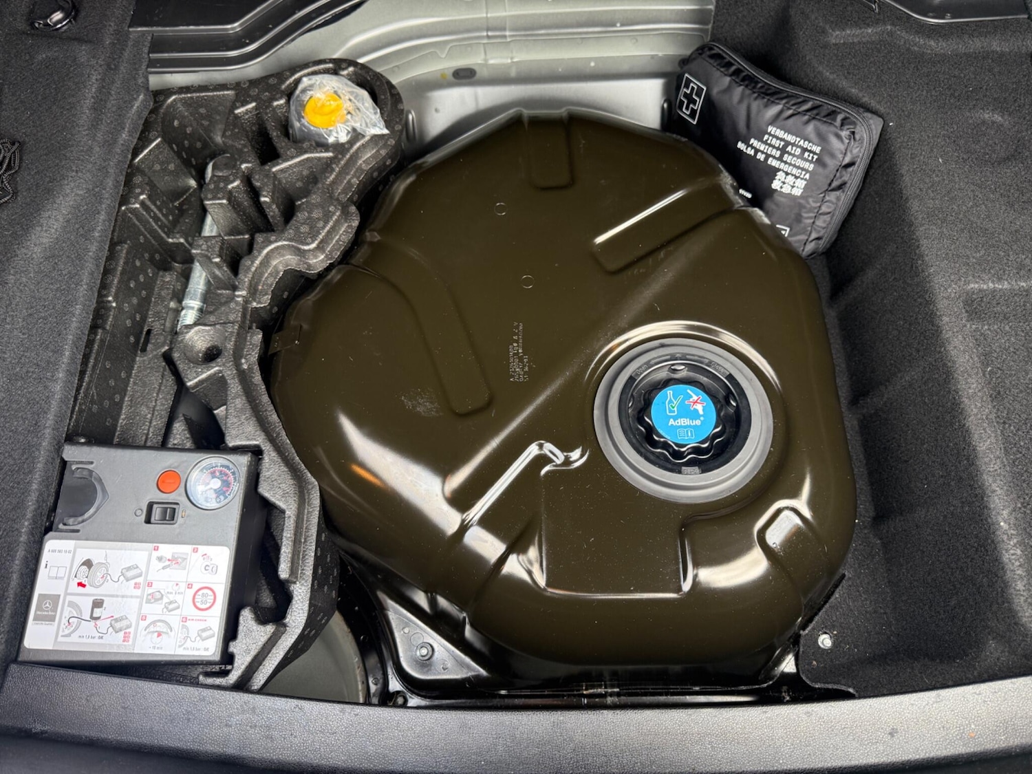 Used Mercedes-Benz CLS 2017 for sale - 77839045: Photo 12