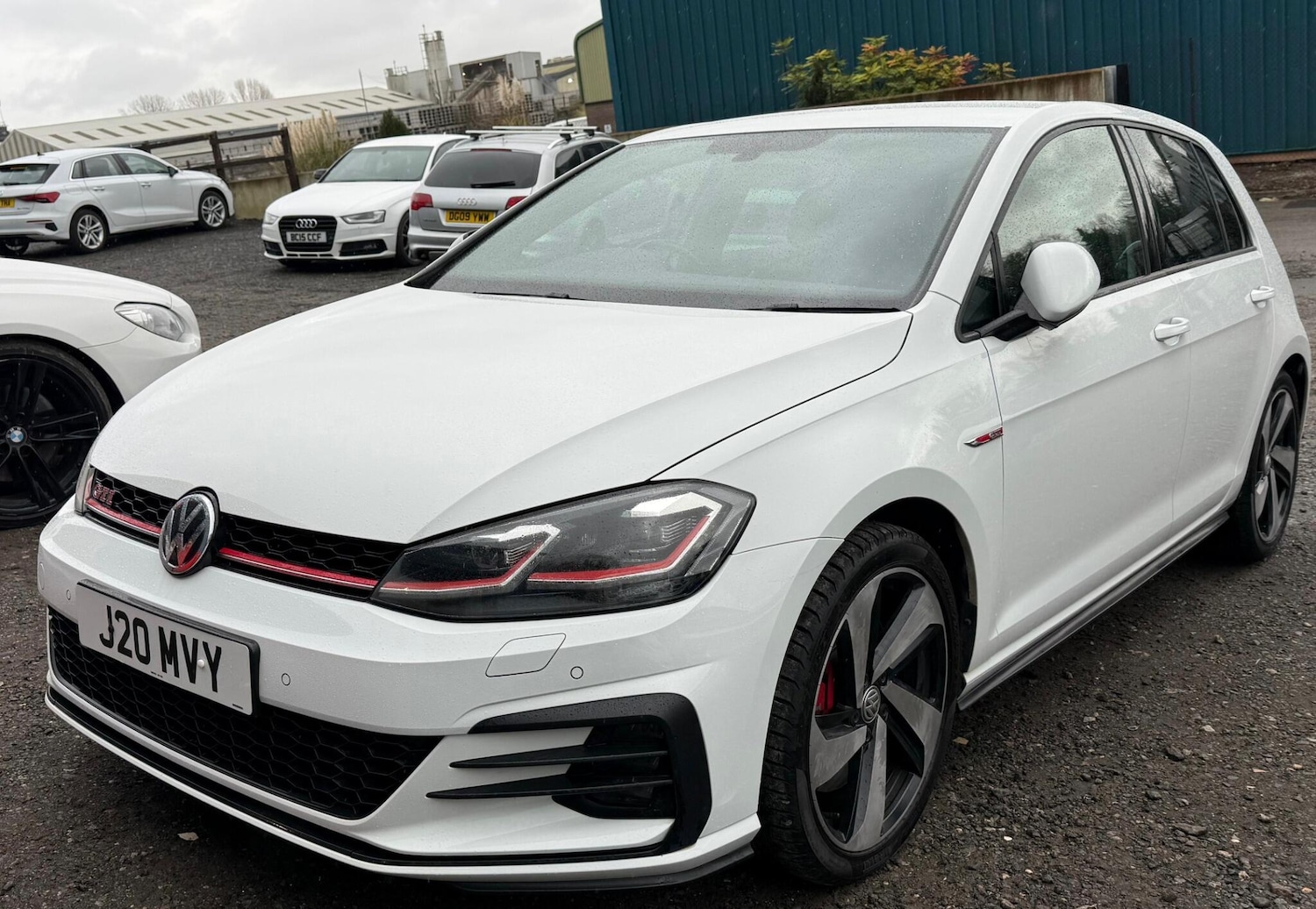 Used Volkswagen Golf 2019 for sale - 77710064: Photo 1