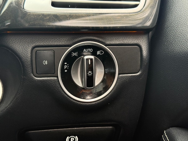 Used Mercedes-Benz CLS 2016 for sale - 75543870: Photo 38