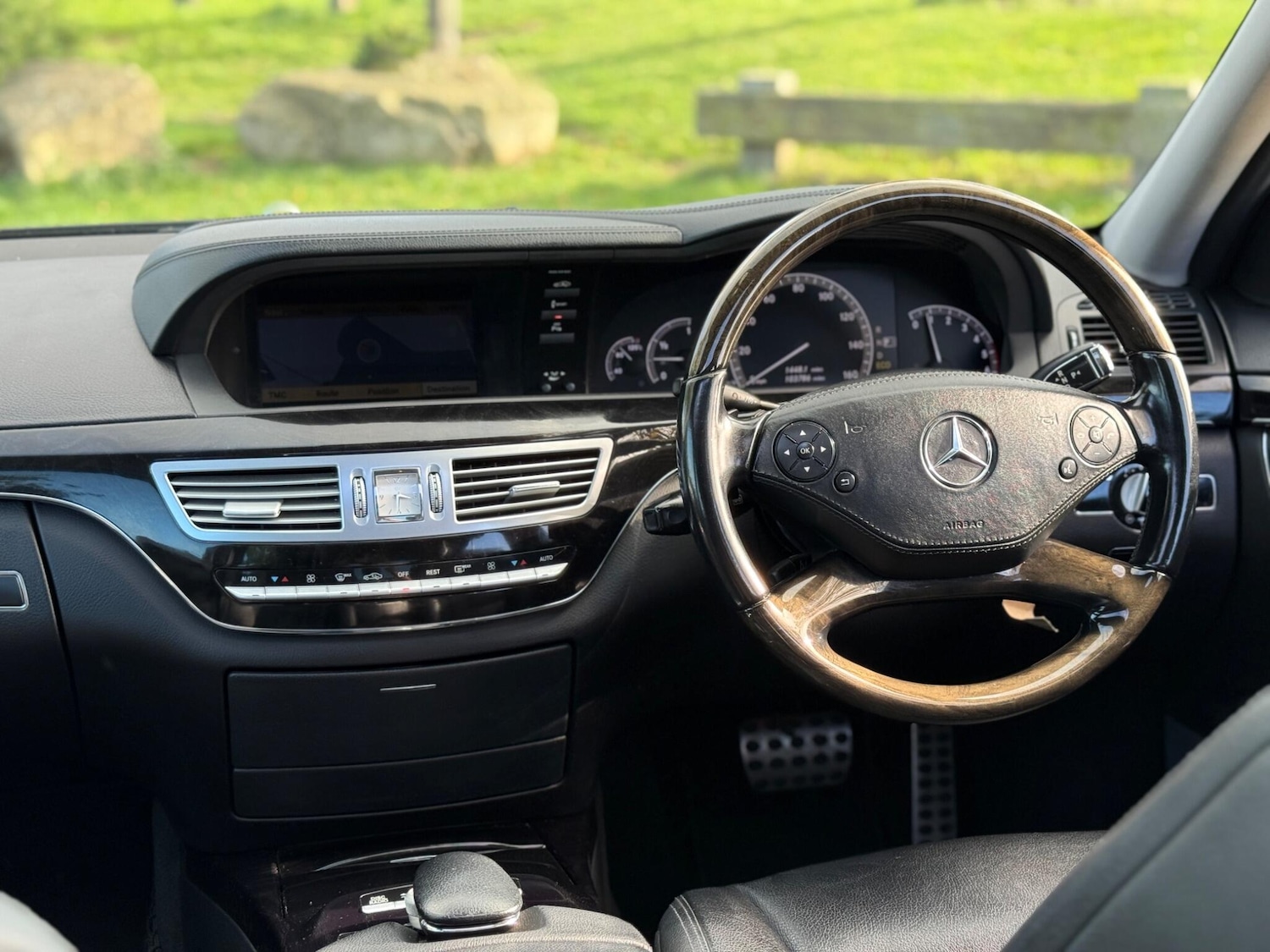 Used Mercedes-Benz S Class 2013 for sale - 76214449: Photo 3