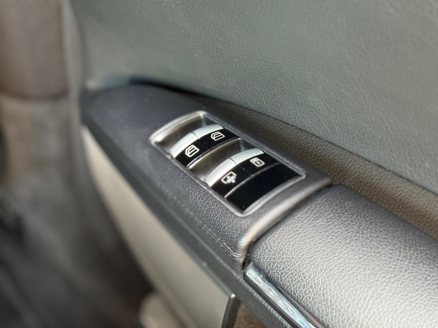 Used Mercedes-Benz S Class 2013 for sale - 76214449: Photo 37