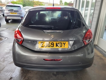 Used Peugeot 208 2019 for sale - 78427709: Photo