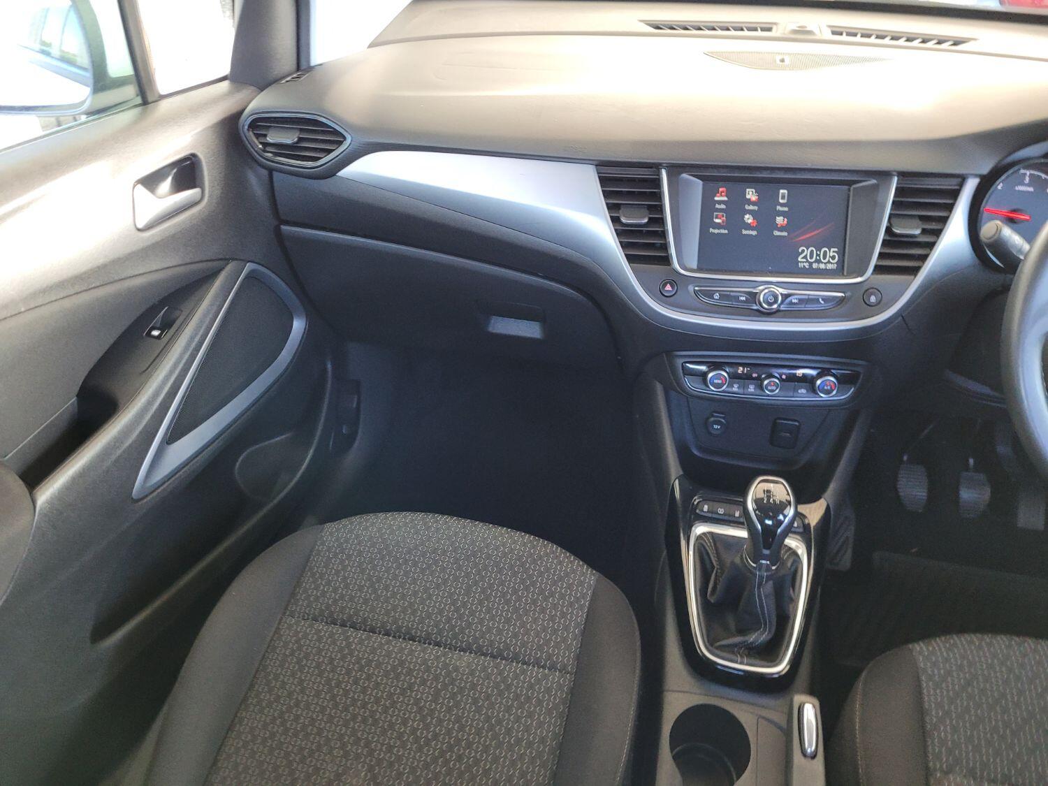 Used Vauxhall Crossland X 2017 for sale - 76712401: Photo 14