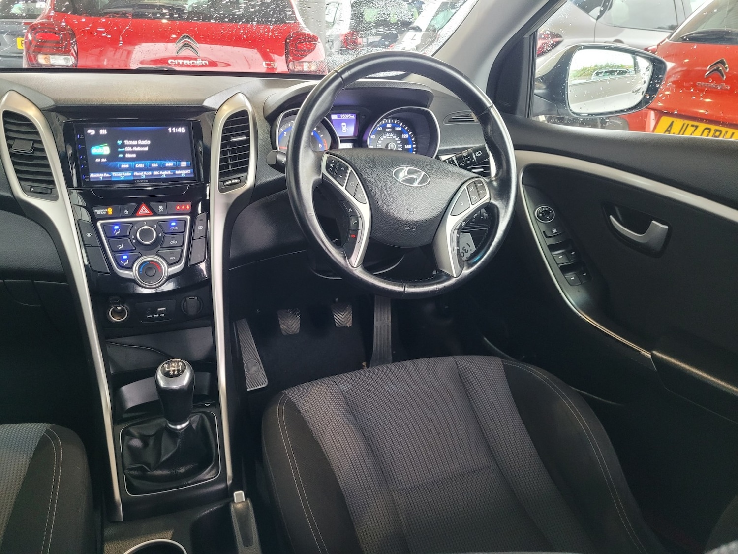 Used Hyundai i30 2015 for sale - 76837013: Photo 12