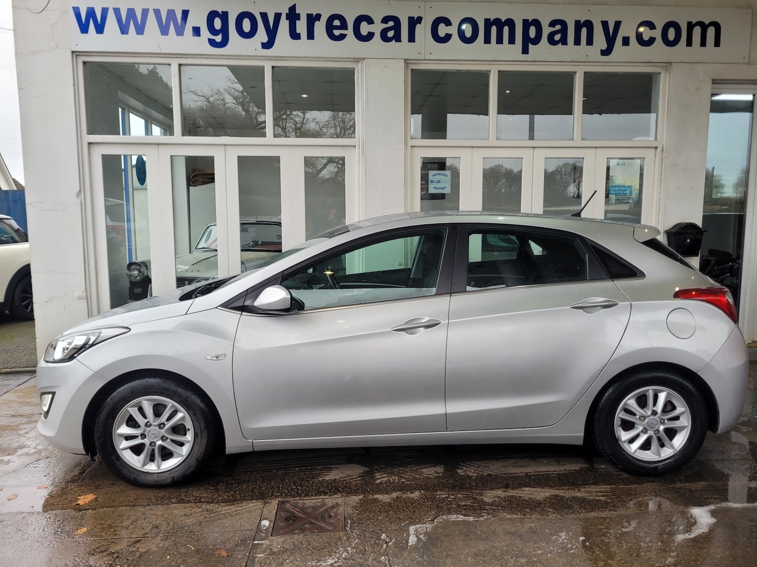 Used Hyundai i30 2015 for sale - 76837013: Photo 2