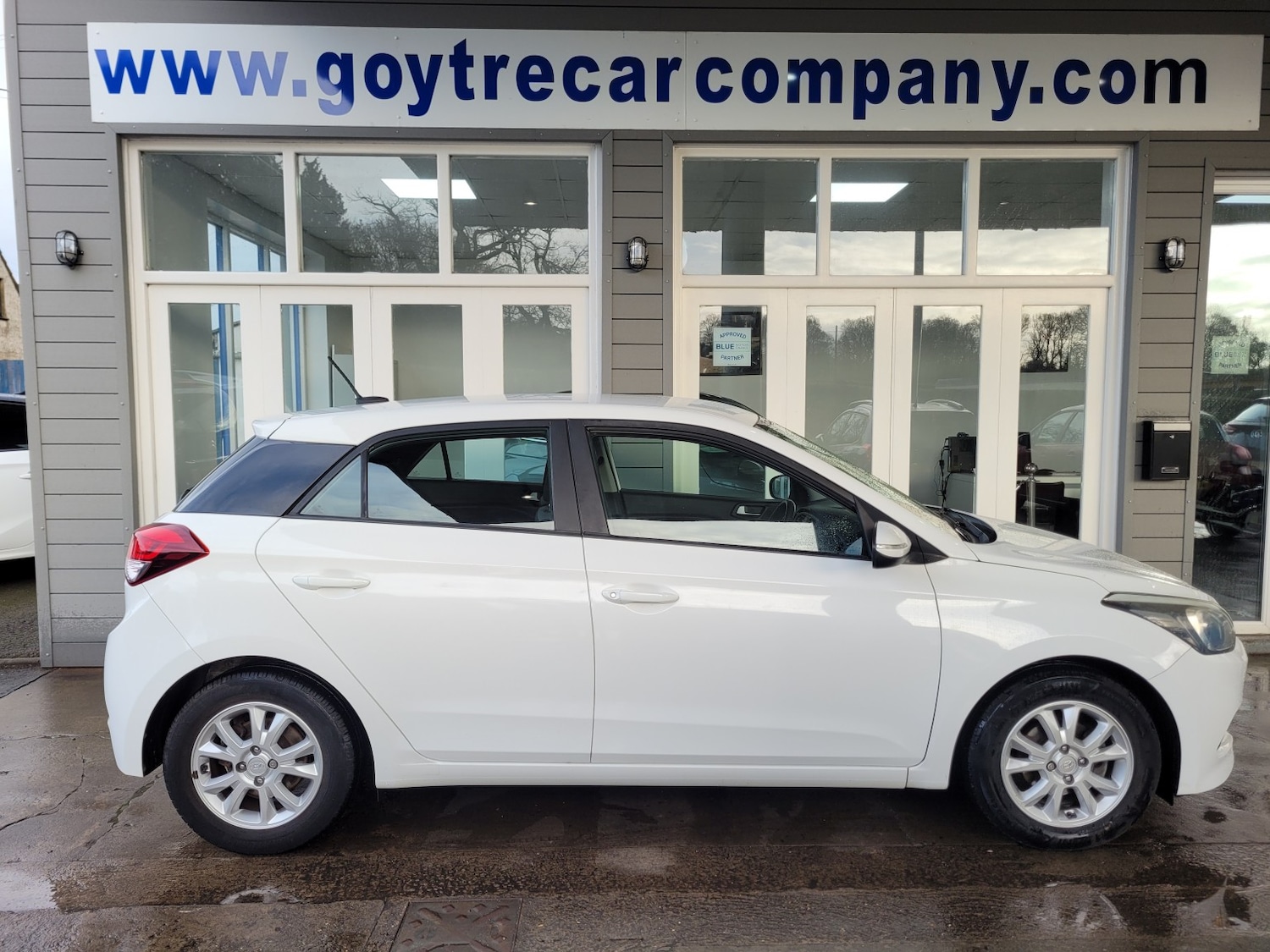 Used Hyundai i20 2017 for sale - 77201152: Photo 6