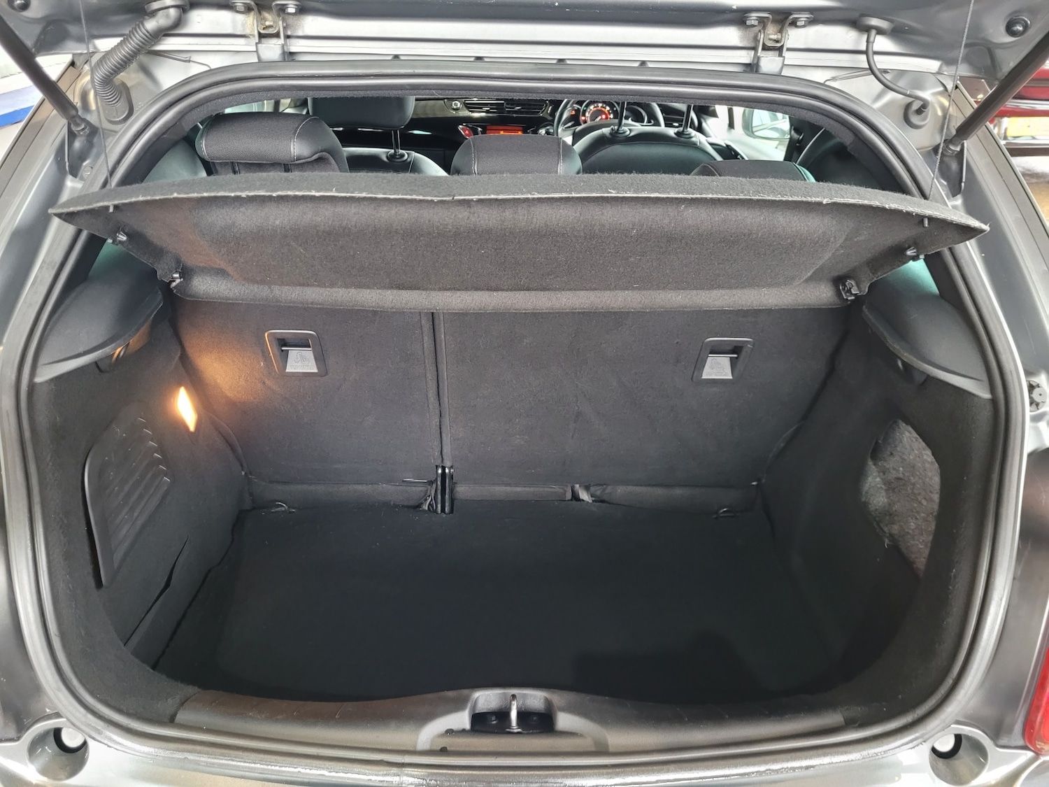 Used Citroen DS3 2014 for sale - 76510804: Photo 16