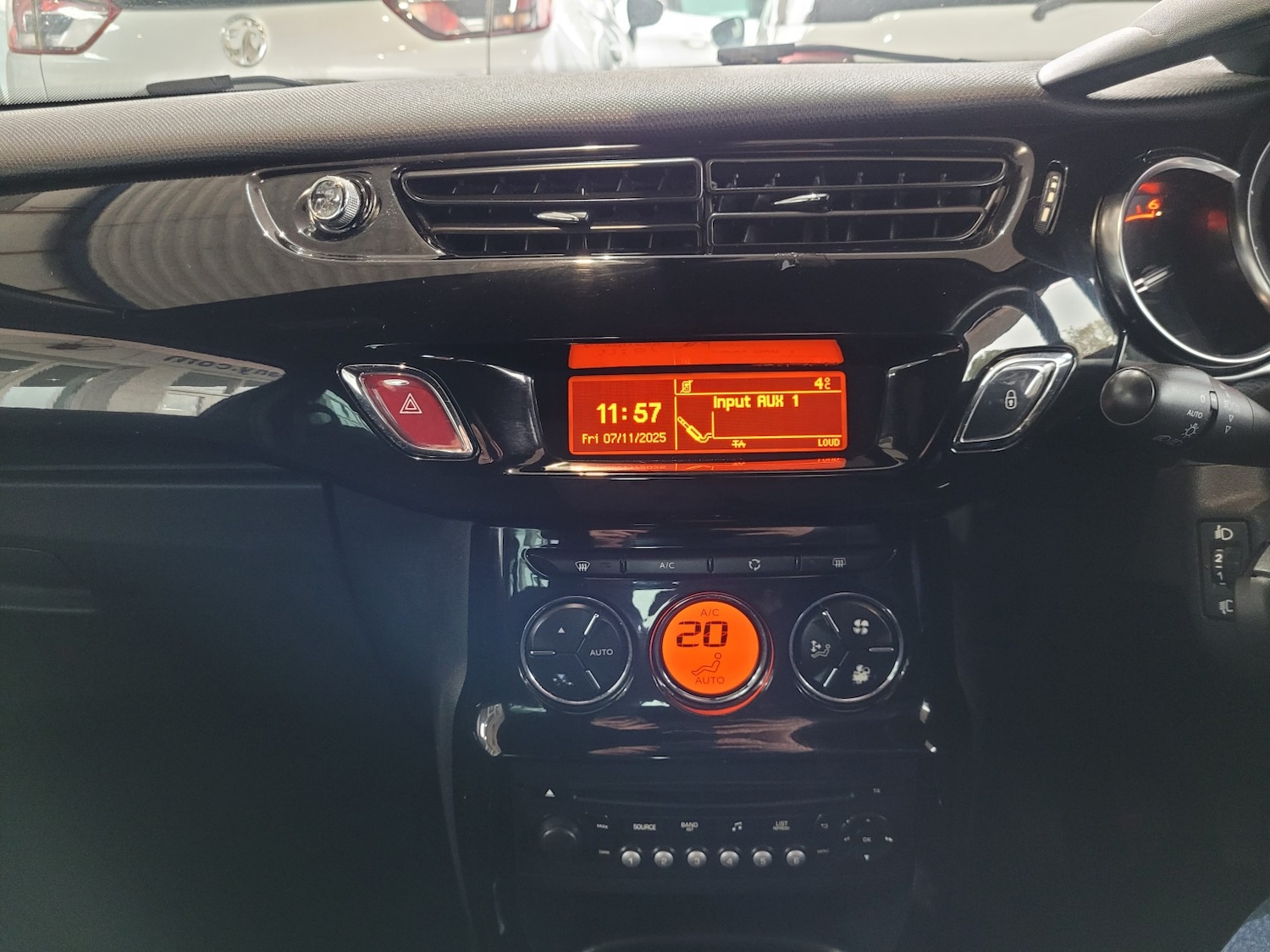 Used Citroen DS3 2014 for sale - 76510804: Photo 18