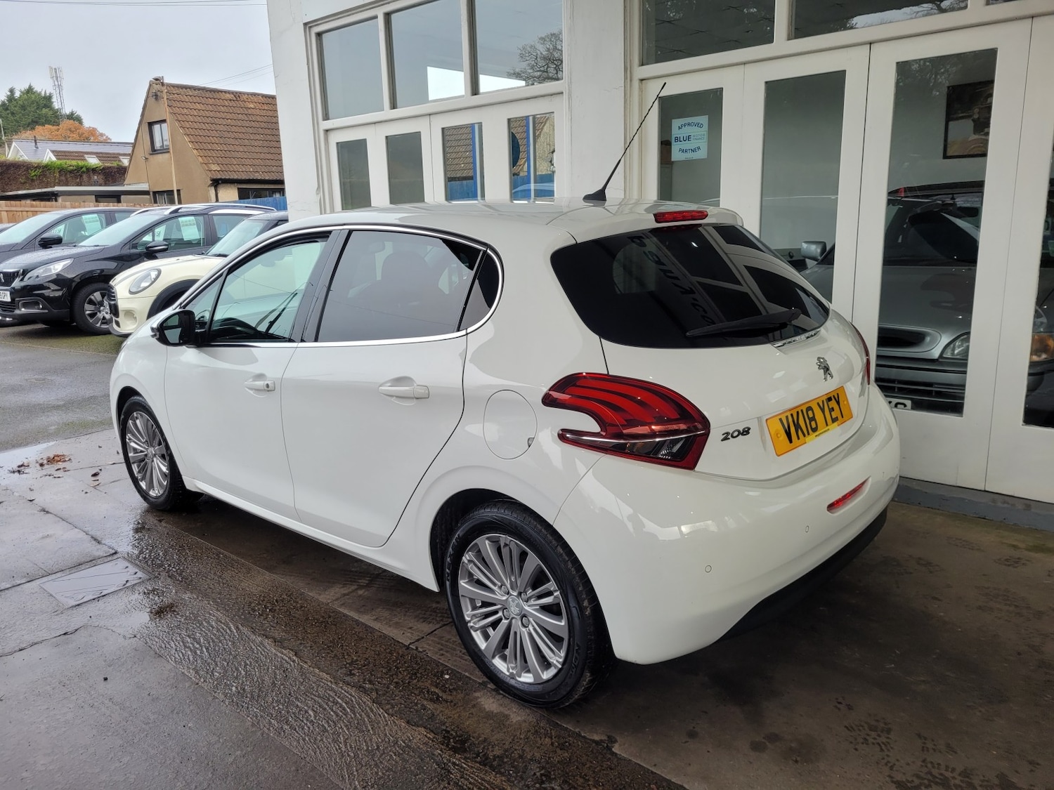 Used Peugeot 208 2018 for sale - 76817500: Photo 3