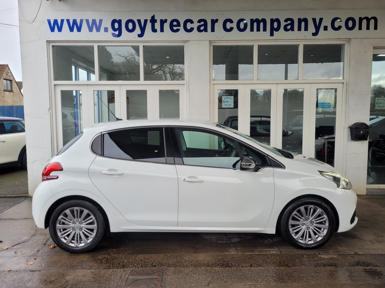Used Peugeot 208 2018 for sale - 76817500: Photo 6