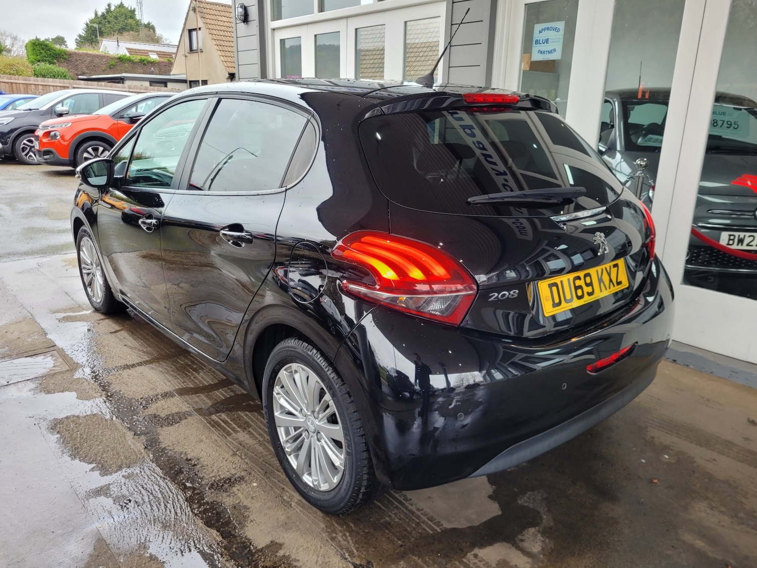Used Peugeot 208 2019 for sale - 77781629: Photo 3