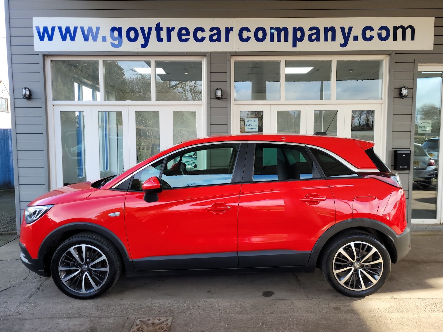 Used Vauxhall Crossland X 2019 for sale - 77572827: Photo 2