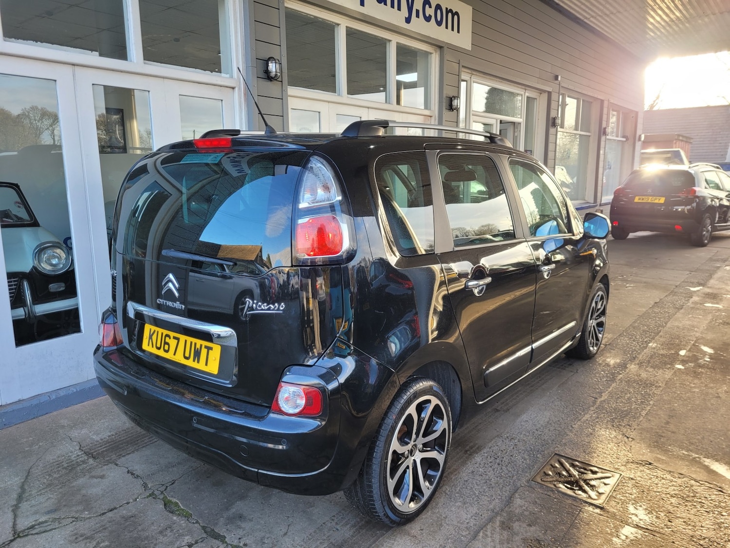 Used Citroen C3 Picasso 2017 for sale - 77129468: Photo 5