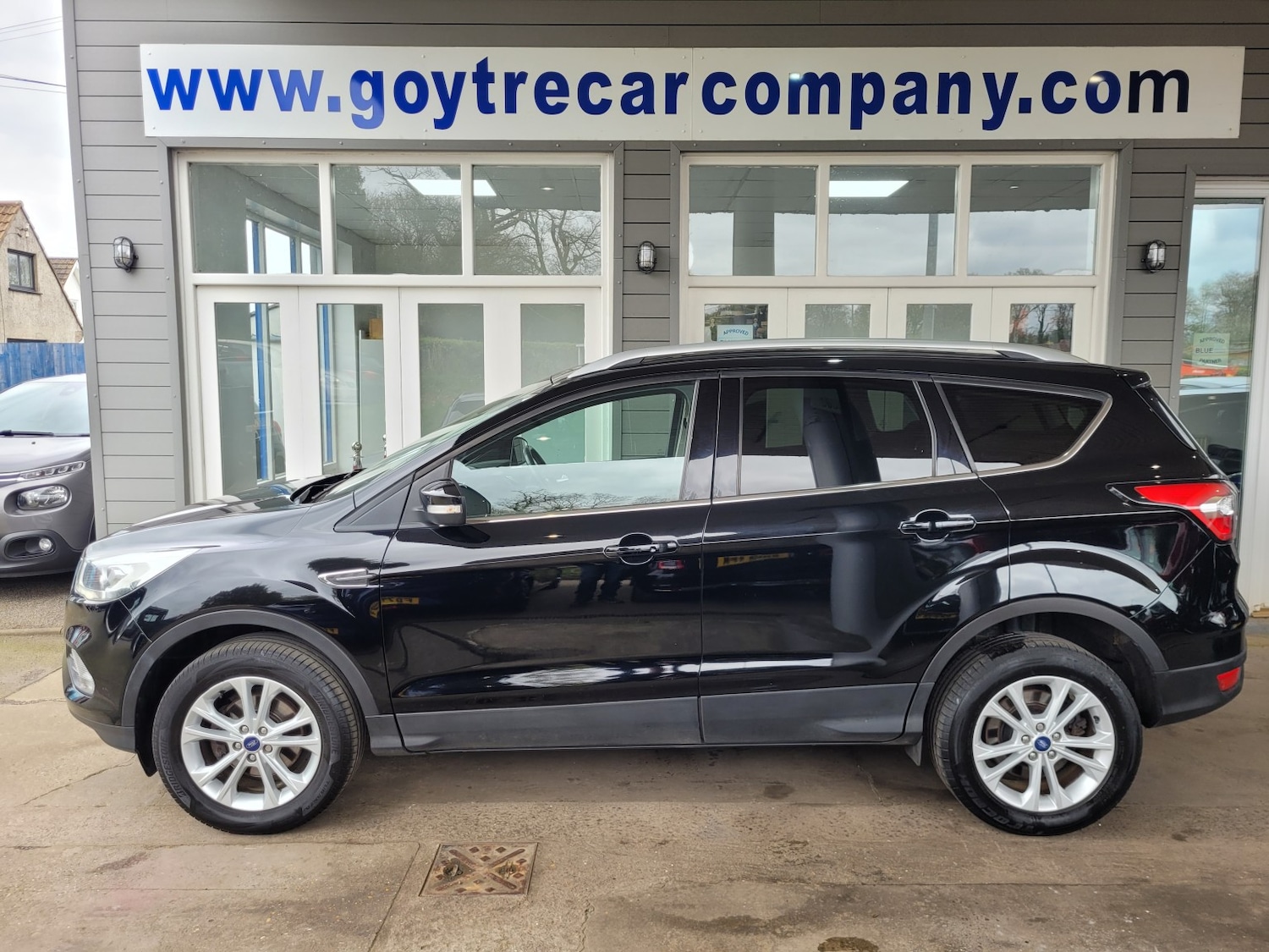 Used Ford Kuga 2018 for sale - 78098240: Photo 2
