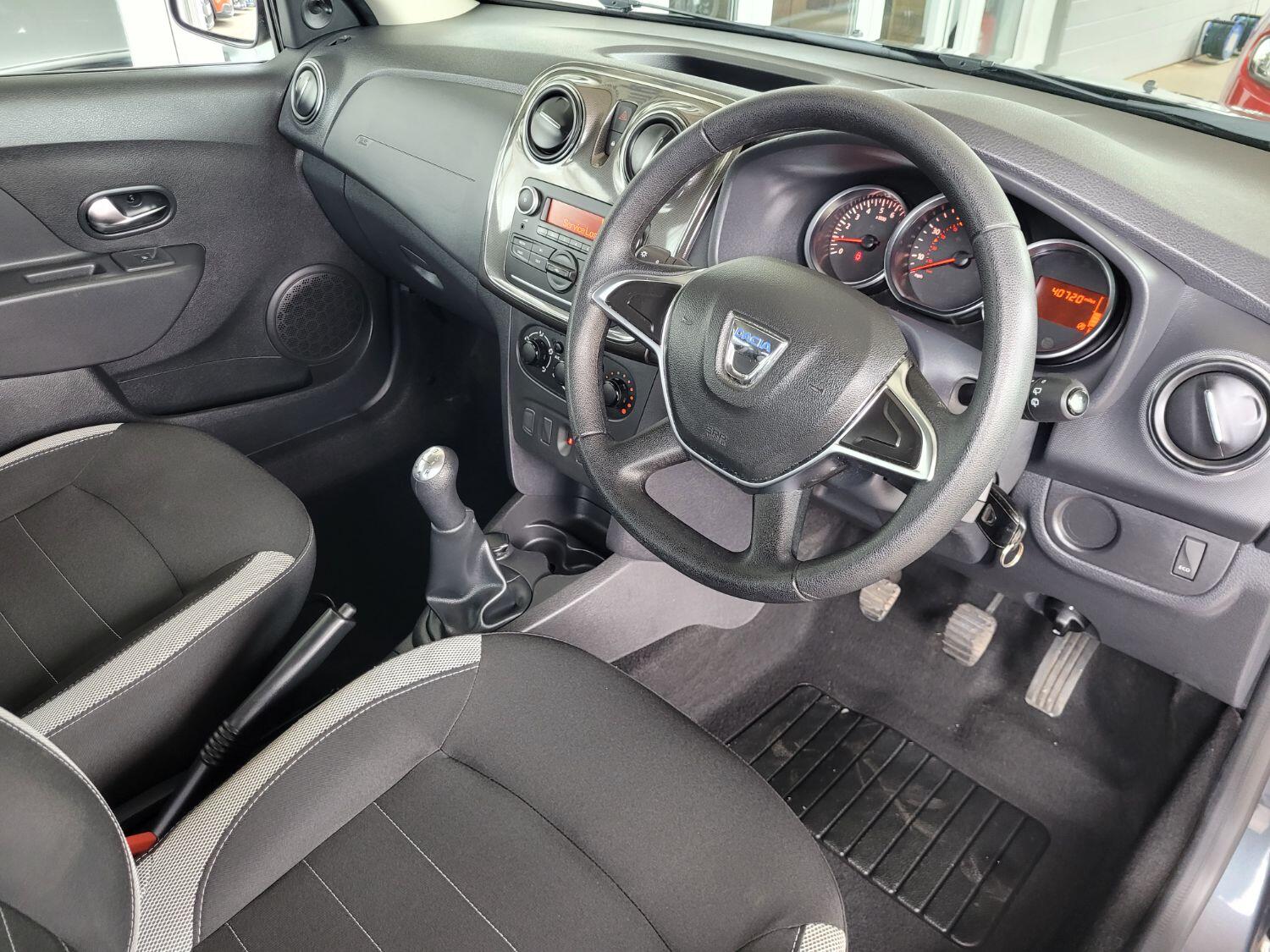 Used Dacia Sandero Stepway 2020 for sale - 76082674: Photo 10