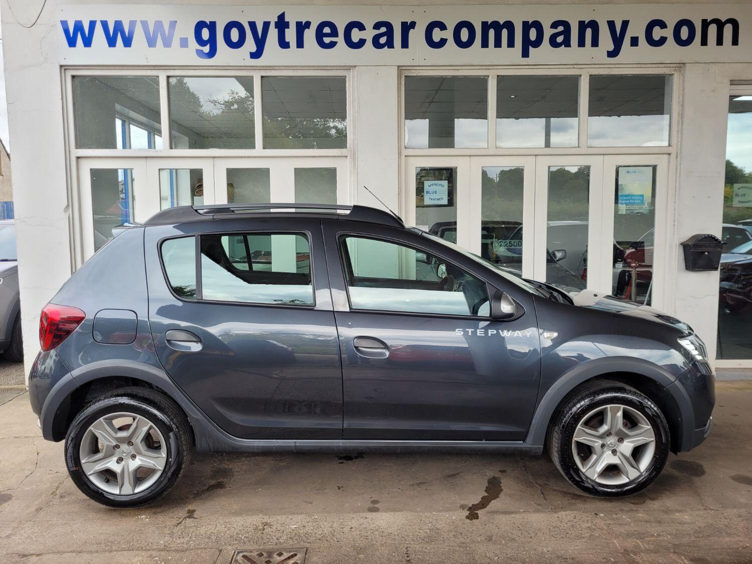 Used Dacia Sandero Stepway 2020 for sale - 76082674: Photo 6