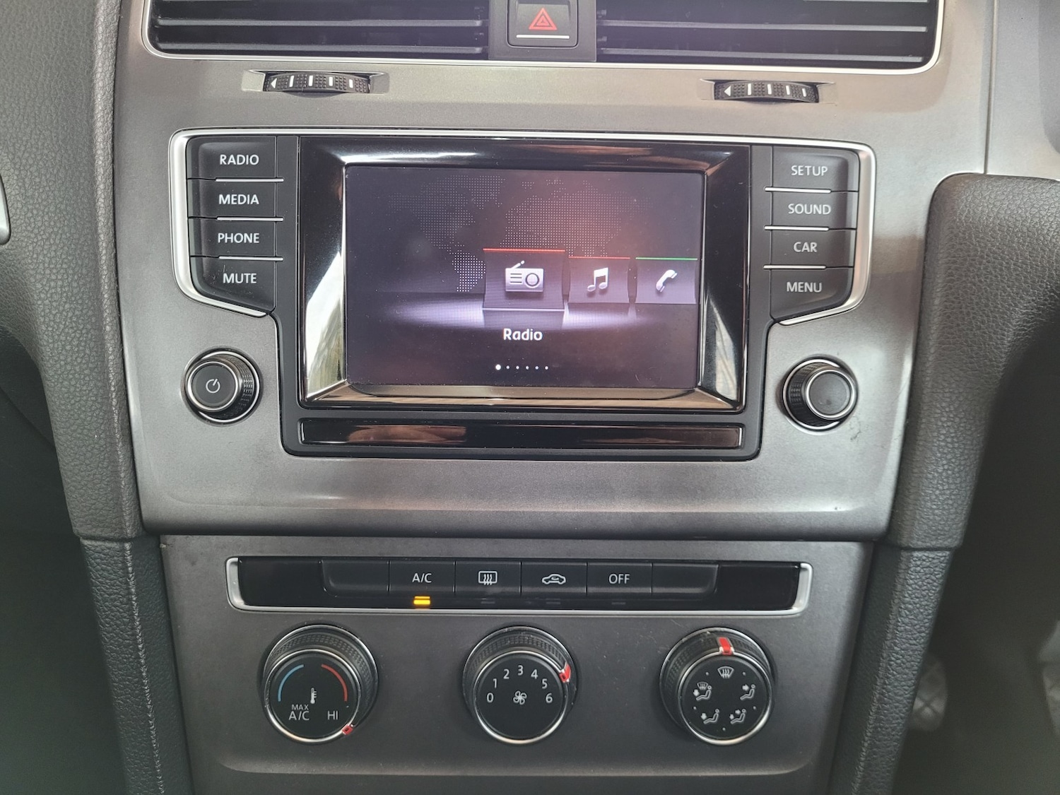 Used Volkswagen Golf 2015 for sale - 77584597: Photo 19