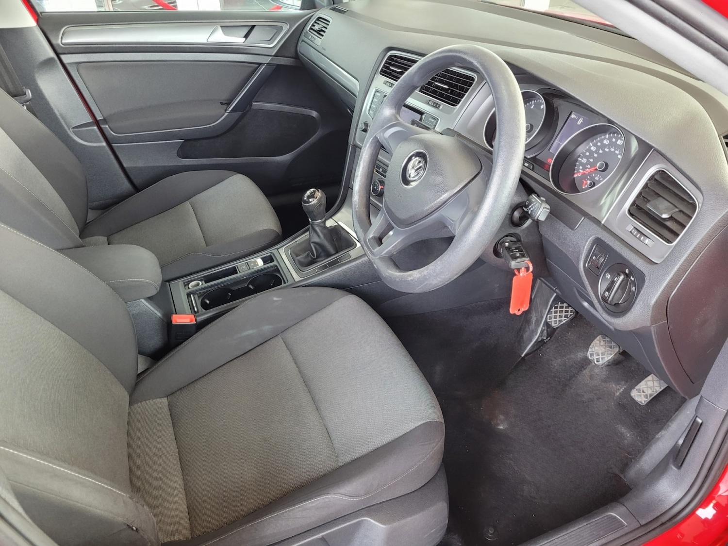 Used Volkswagen Golf 2015 for sale - 77584597: Photo 9