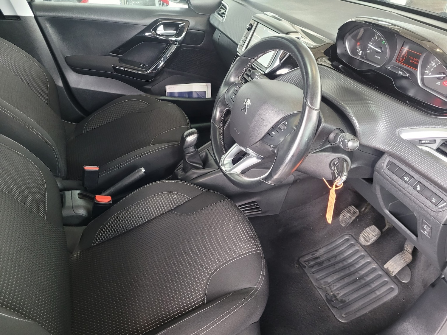 Used Peugeot 208 2018 for sale - 77622442: Photo 10