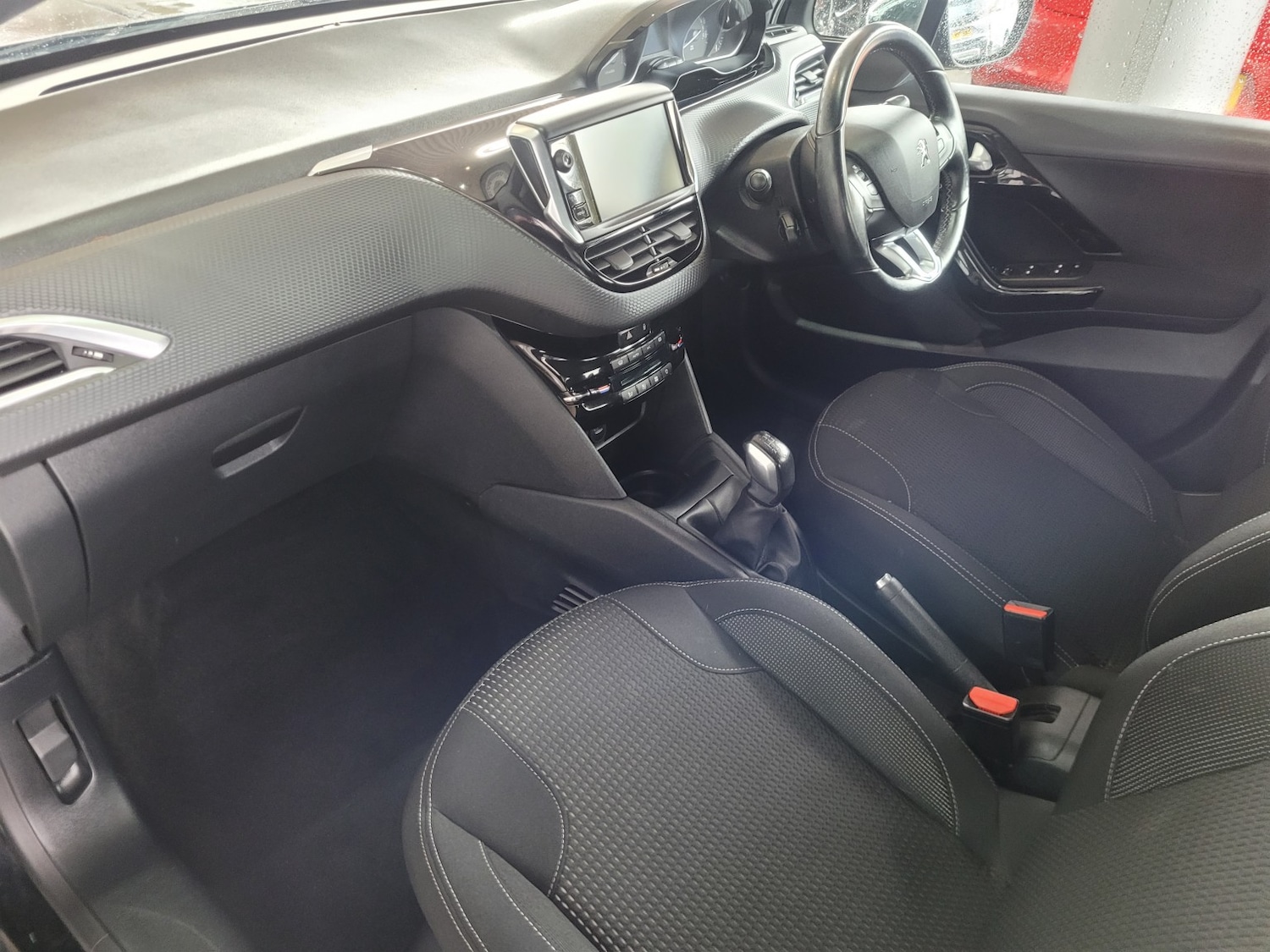 Used Peugeot 208 2018 for sale - 77622442: Photo 16