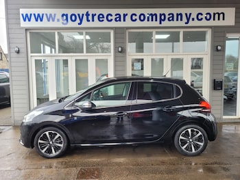 Used Peugeot 208 2018 for sale - 77622442: Photo