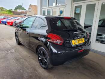 Used Peugeot 208 2017 for sale - 74905501: Photo