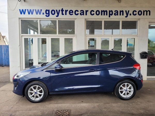 Used Ford Fiesta 2018 for sale - 75632777: Photo 2