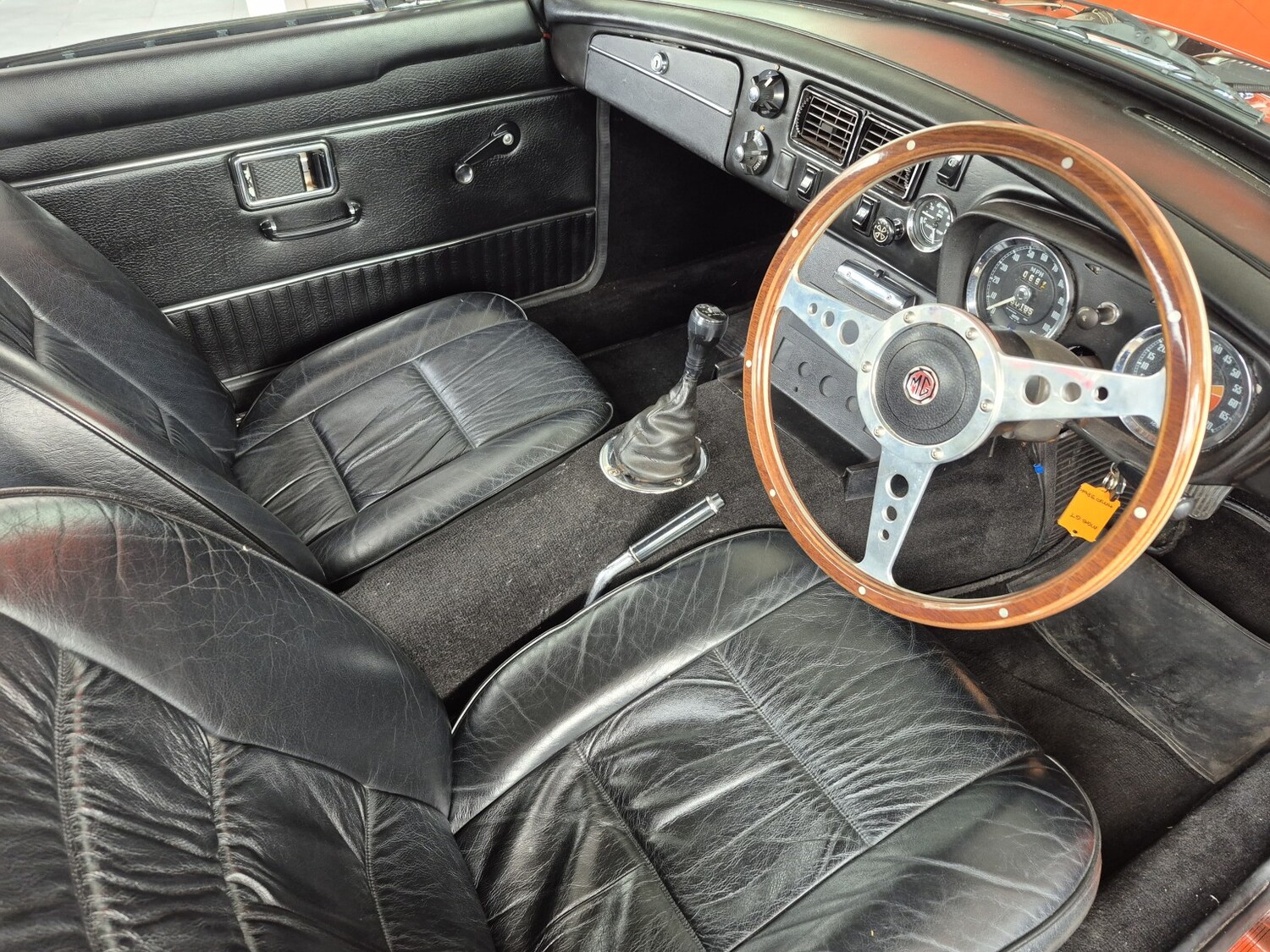 Used MG MGB GT 1971 for sale - 78201932: Photo 9