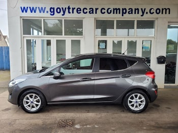 Used Ford Fiesta 2018 for sale - 76198172: Photo