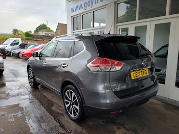 Used Nissan X-Trail 2017 for sale - 76430884: Photo