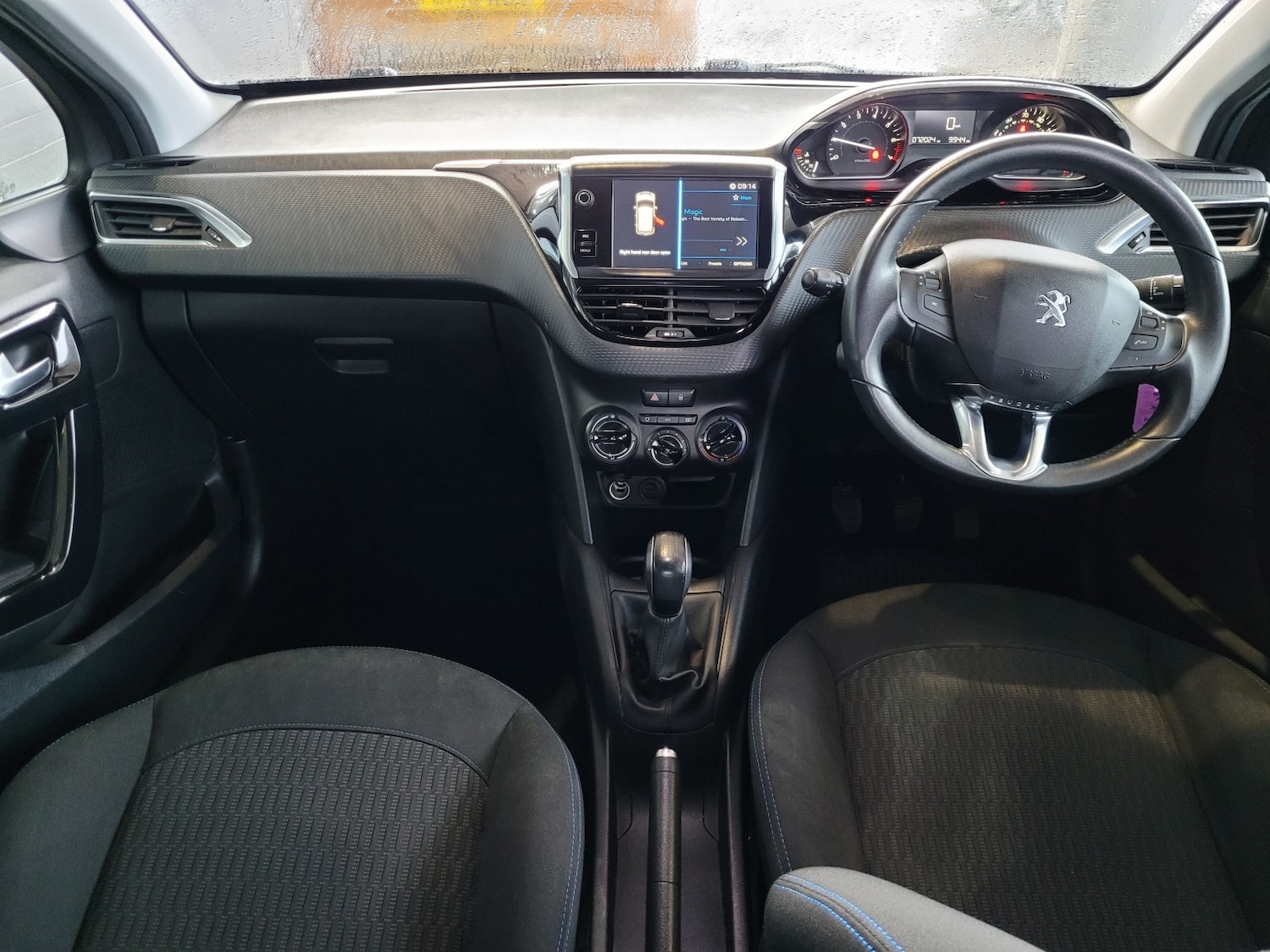Used Peugeot 208 2019 for sale - 77694229: Photo 13