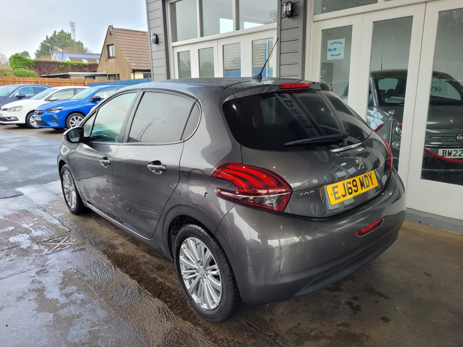 Used Peugeot 208 2019 for sale - 77694229: Photo 3