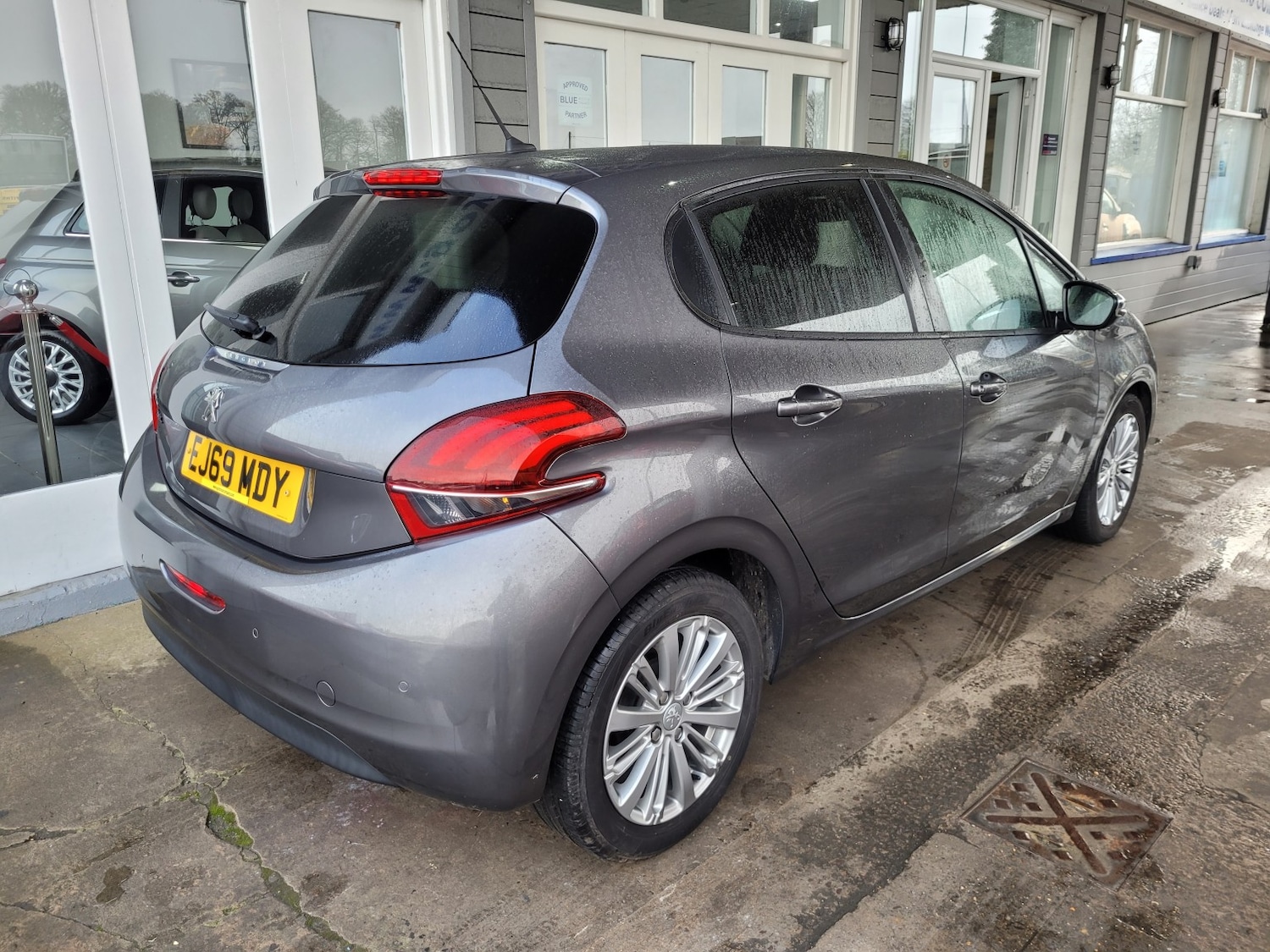 Used Peugeot 208 2019 for sale - 77694229: Photo 5