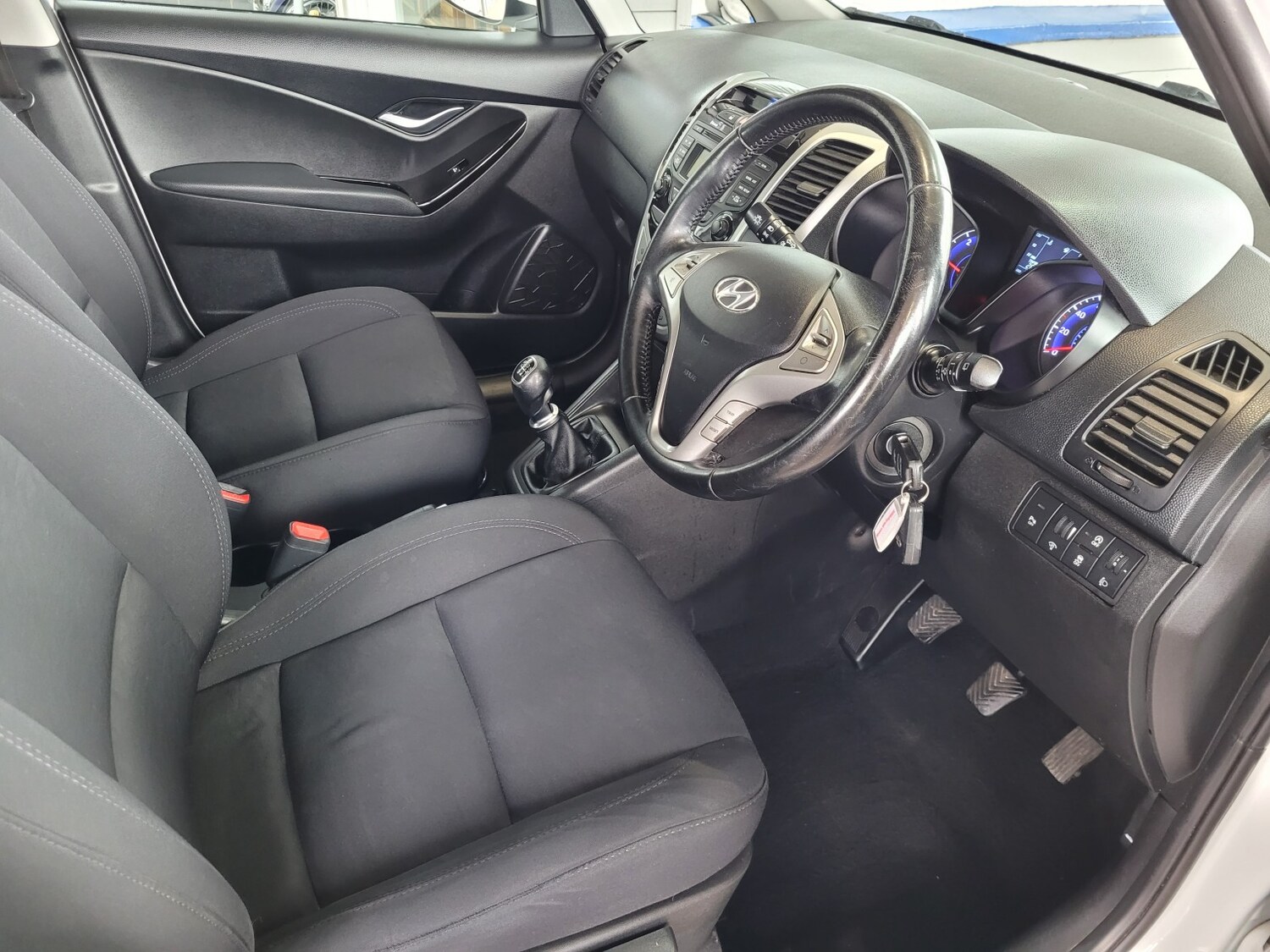 Used Hyundai Ix20 2015 for sale - 77370606: Photo 10