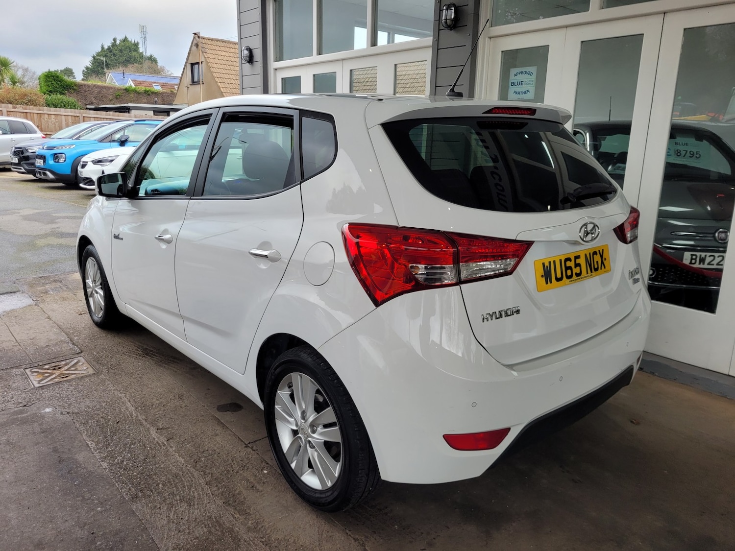 Used Hyundai Ix20 2015 for sale - 77370606: Photo 3