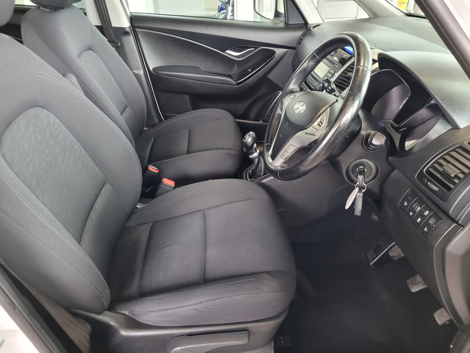 Used Hyundai Ix20 2015 for sale - 77370606: Photo 9