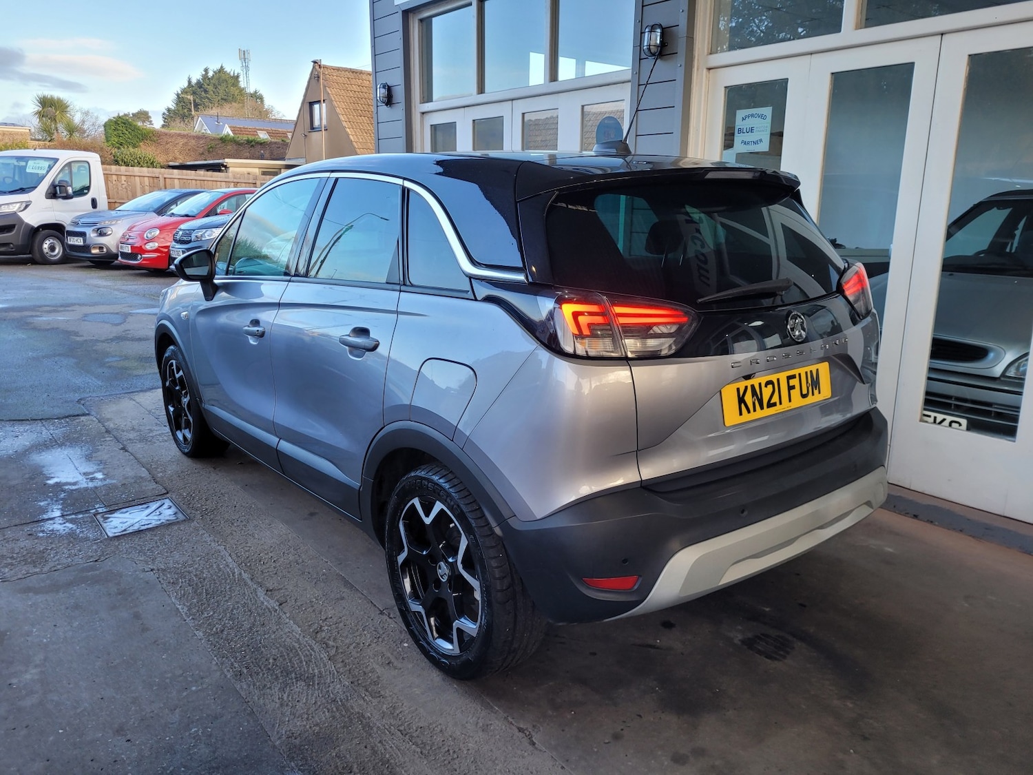 Used Vauxhall Crossland 2021 for sale - 77129480: Photo 3