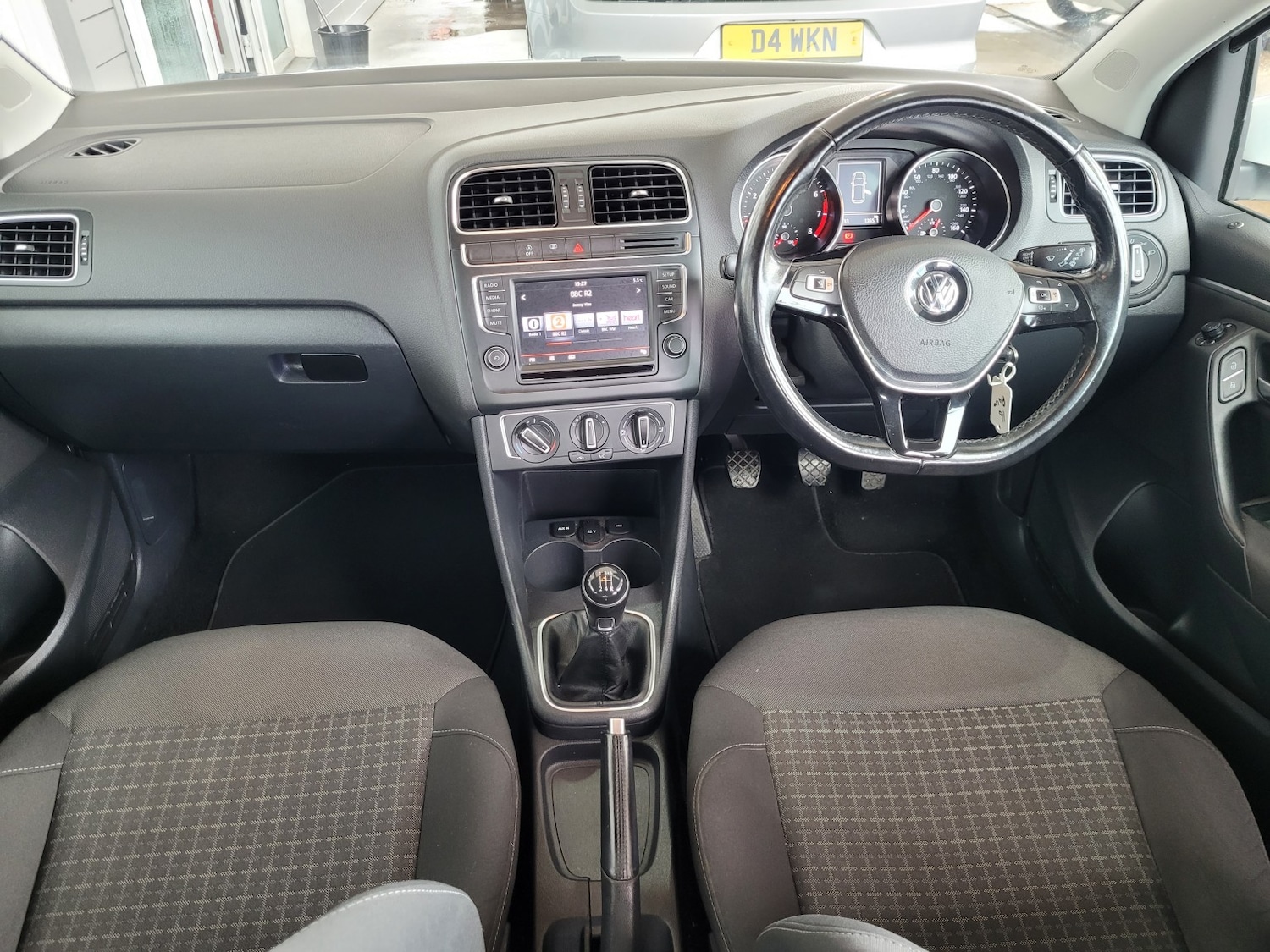 Used Volkswagen Polo 2016 for sale - 77610000: Photo 13