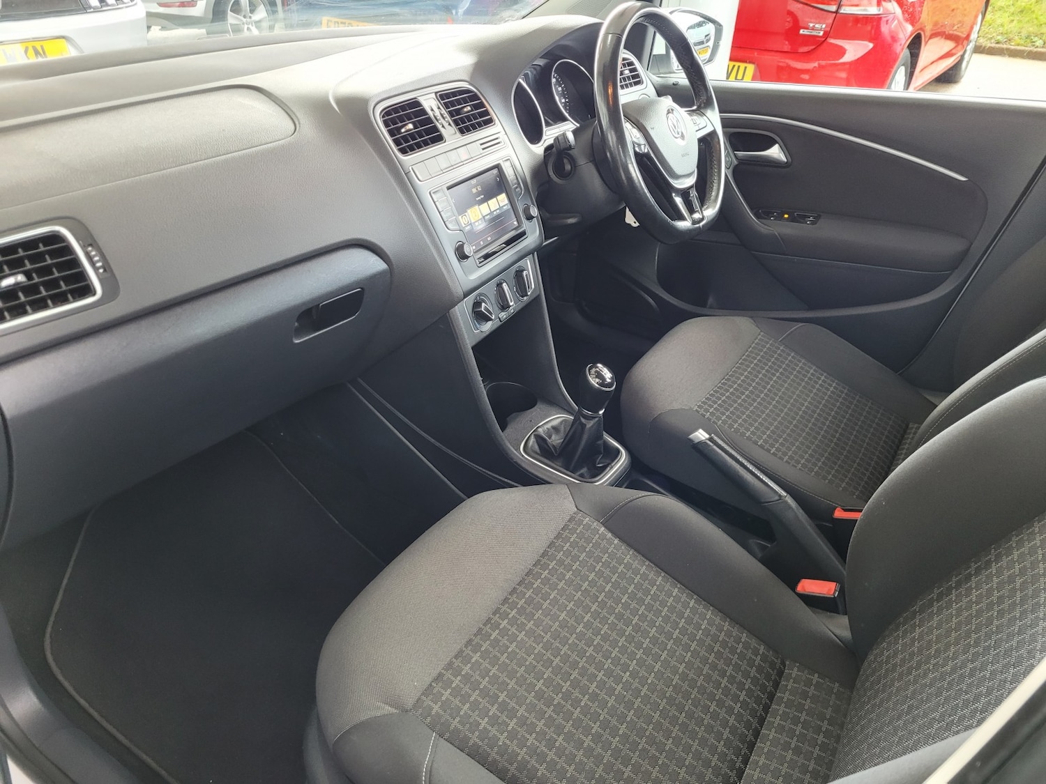 Used Volkswagen Polo 2016 for sale - 77610000: Photo 15