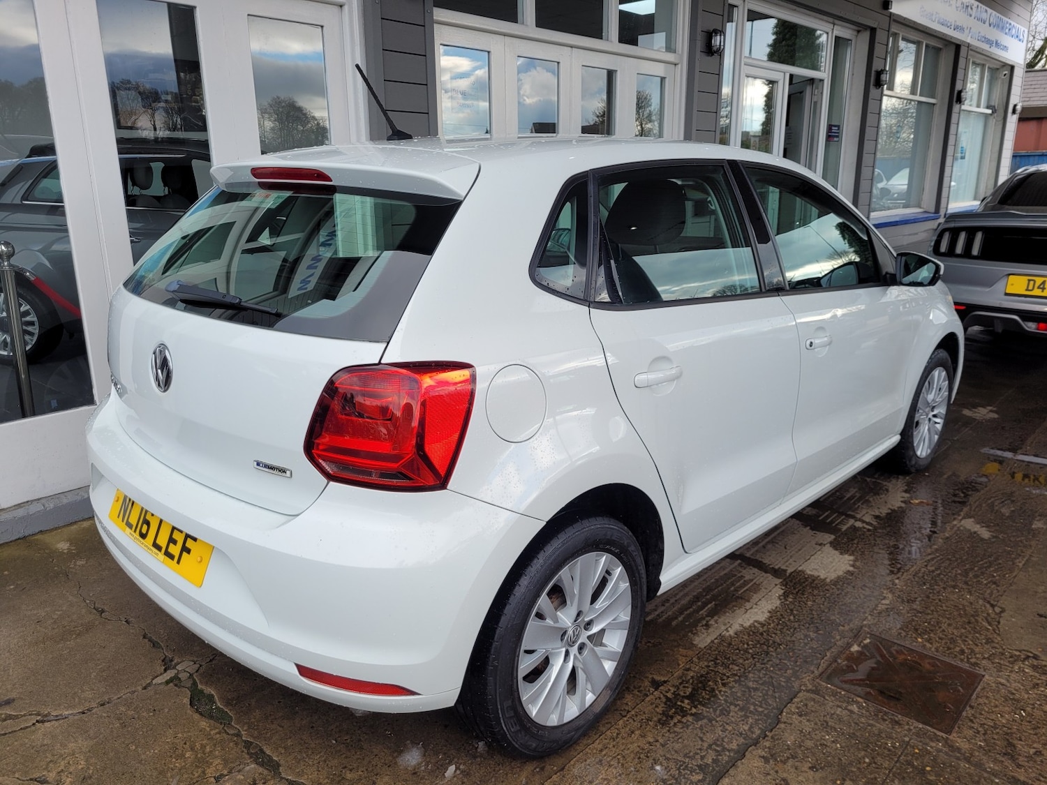 Used Volkswagen Polo 2016 for sale - 77610000: Photo 5
