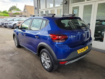 Used Dacia Sandero Stepway 2022 for sale - 78750580: Photo