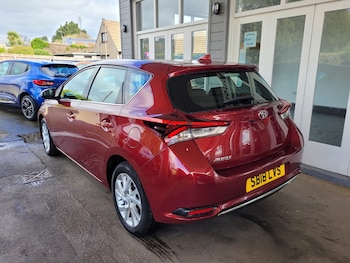 Used Toyota Auris 2018 for sale - 78427700: Photo